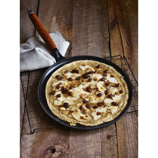 Cast Iron Crepe Pan w/ Spreader & Spatula - La Cuisine