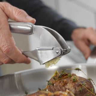Garlic Press - La Cuisine