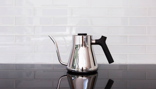 Stagg Pour-Over Kettle (Stovetop): Matte Black - La Cuisine