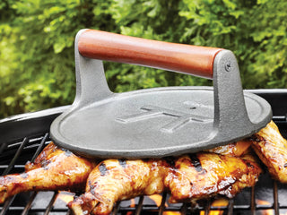 Outset Round Grill Press, Cast Iron - La Cuisine