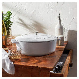 6.25 QT Wide Oval Dutch Oven - La Cuisine