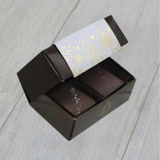 Holiday Box (2 PC) - Semi & Caramel/Dark W/Sea Salt (1 ea) - La Cuisine