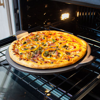 Old Stone Glazed Pizza Stone With Handle - La Cuisine