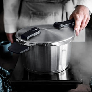 Vitaquick Premium Pressure Cooker - 8.5 QT - La Cuisine