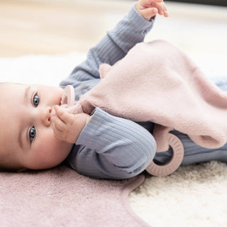 Teether Buddy Charlotte the Cat: Pink - La Cuisine