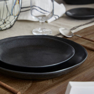 Livia Salad/Dessert Plate 9" Matte Black - La Cuisine
