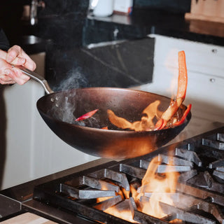 Seasoned Carbon Steel Wok - La Cuisine