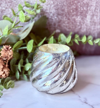 Silver Mercury Swirl: A Winter Walk - La Cuisine