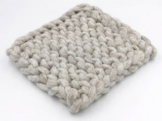 Chain Knitted Trivet Light Grey 8x8 Wool - La Cuisine