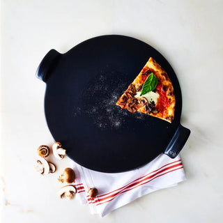 Smooth Pizza Stone - La Cuisine