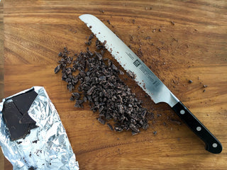Pro 8" Bread Knife - La Cuisine