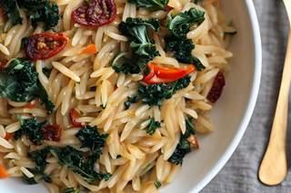 Browed Butter Orzo Pasta with Sundried Tomatoes & Sautéed Veggies