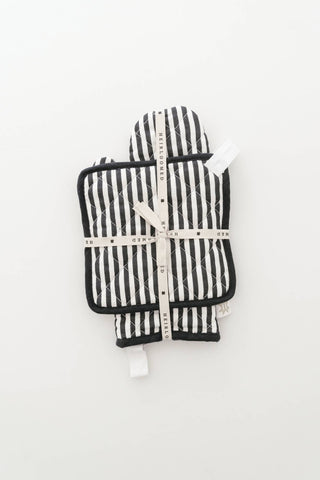 Oven Mitt + Potholder - Quilted Linen Set in Navy Blue