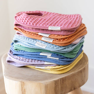 Reversible Bib + Burp Set Blush: Pink