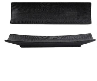 Minimalist Sushi Plates: Black