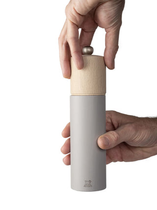 Manual Salt Mill in Beech Wood, Pebble Grey, 21cm - 8in - La Cuisine