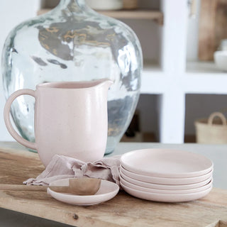 Pacifica Pitcher, Salt
