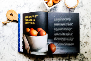 The Complete Cast Iron Cookbook - La Cuisine