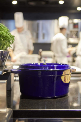 Dutch Oven Round 9 QT Dark Blue