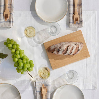 Undercut Bamboo Cutting and Serving Board: M - La Cuisine