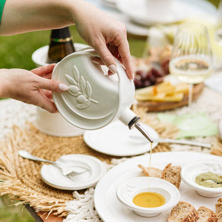 Luna Olive Oil Bottle - La Cuisine