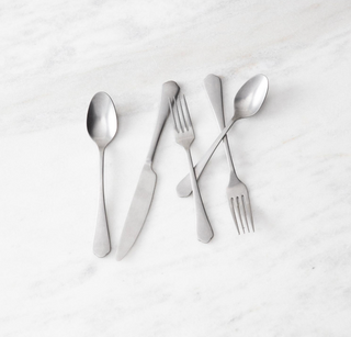 Ellsie Antiqued Flatware Set/20 pc - La Cuisine