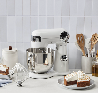 Precision Master 5.5-Quart Digital Stand Mixer