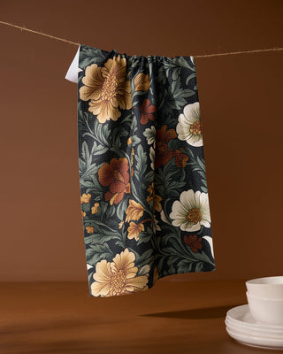 Classic Floral Tea Towel - La Cuisine