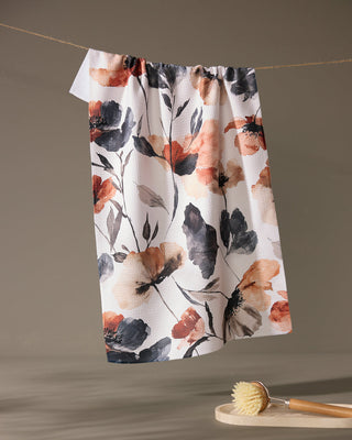 Moody Poppy Tea Towel - La Cuisine