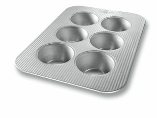 Texas 6-cup Muffin Pan - La Cuisine