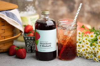Strawberry & Rhubarb Cocktail and Mocktail Mixer, 16 fl oz - La Cuisine