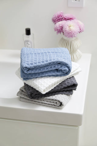 Cloud Waffle Hand Towel - La Cuisine