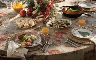 Around the Table : Traditions for Gathering by Shea McGee - La Cuisine