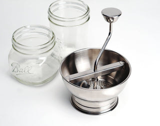 Endurance Mini Food Mill - La Cuisine