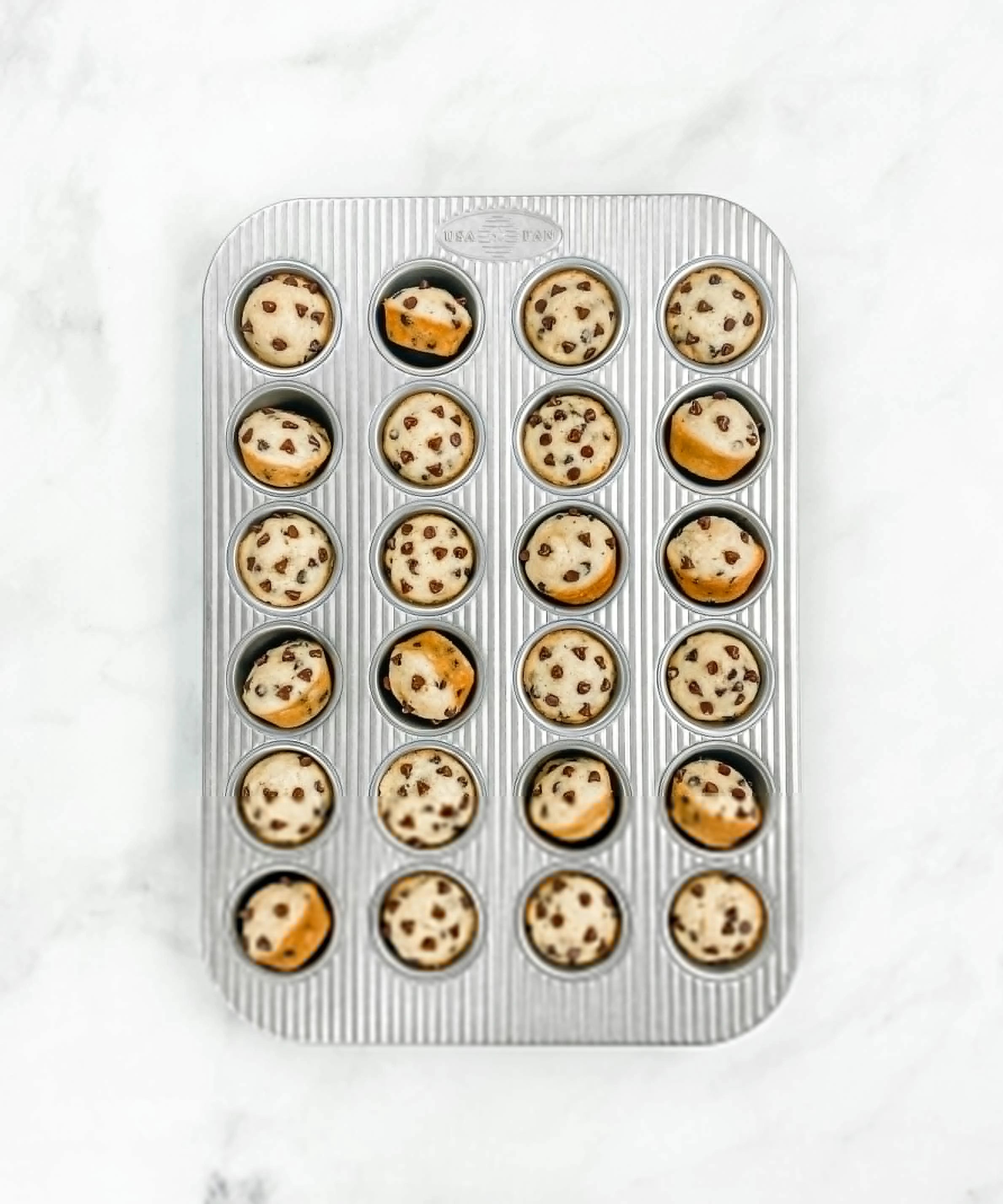 24 cup Mini Muffin Pan, Nonstick – La Cuisine