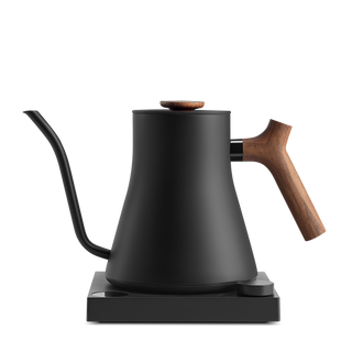 Stagg EKG Pro Electric Kettle: Matte Black - La Cuisine