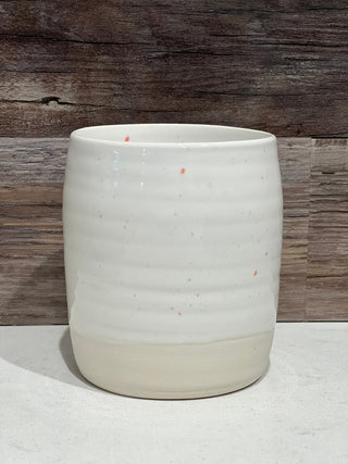 Hand Poured Small Candle in Pottery - La Cuisine