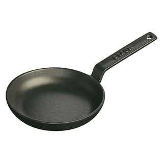Mini Cast Iron Frying Pan, 4.5" - La Cuisine