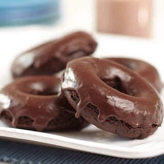 Chocolate Doughnut Mix w/Chocolate Frosting - La Cuisine